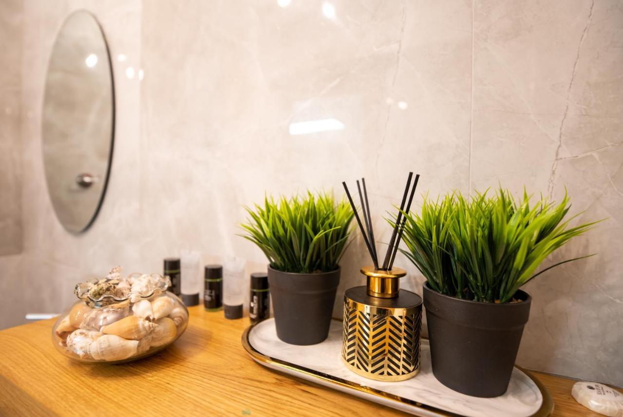Romsuites - Amazing Atmosphere, Baha'I Gardens Main Street, German Colony Haifa Ngoại thất bức ảnh